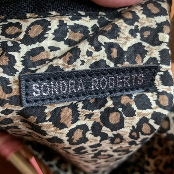 Sondra Roberts Coral Straw Woven Wood Ring Handle Beach Bag with Fringes - Picture 10 of 16